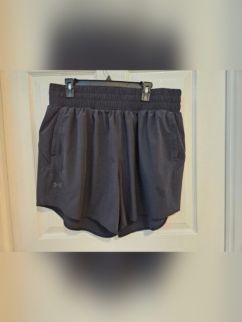Under Armour Women’s 1X Black Athletic Running Shorts Loose Fit Workout Gym
